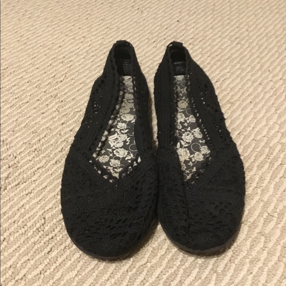 Black Lace Flats